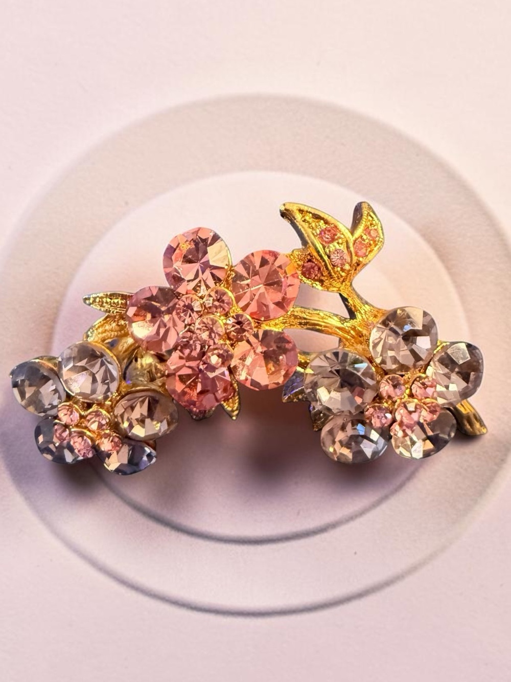 🌸 Vintage-Inspired Pink & Clear Rhinestone Floral Brooch